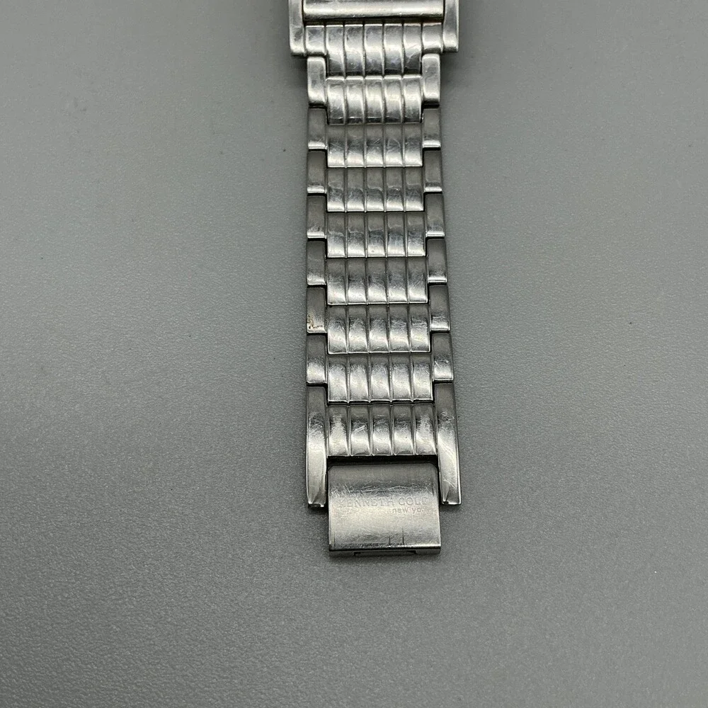 Kenneth Cole see photos